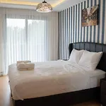 Utopia Residence1 Apartment *
