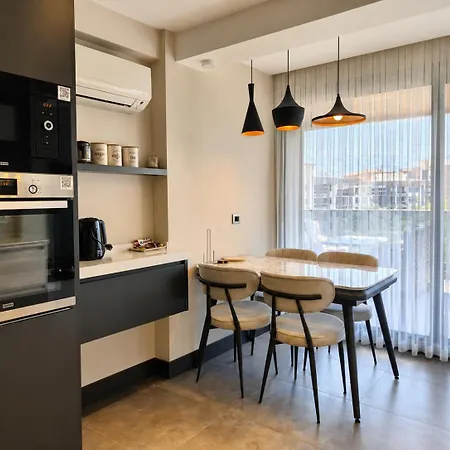 Utopia Residence1 Apartment *